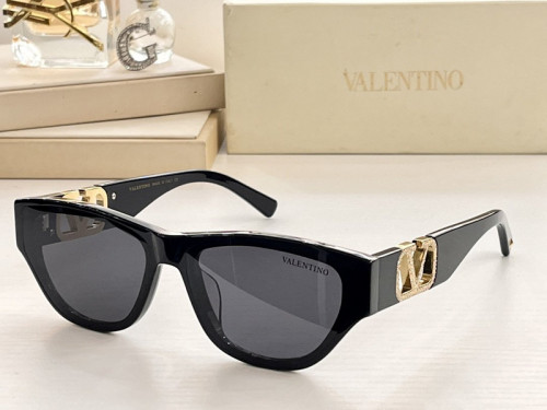 V Sunglasses AAAA-384