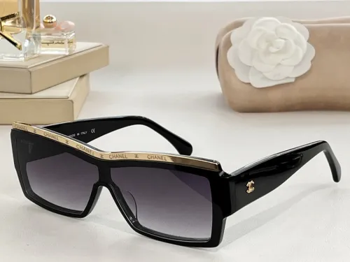 CHNL Sunglasses AAAA-1339