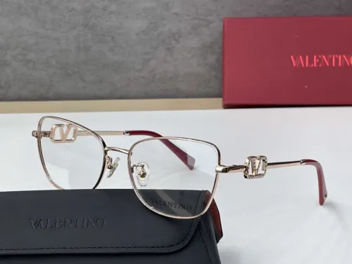 V Sunglasses AAAA-013