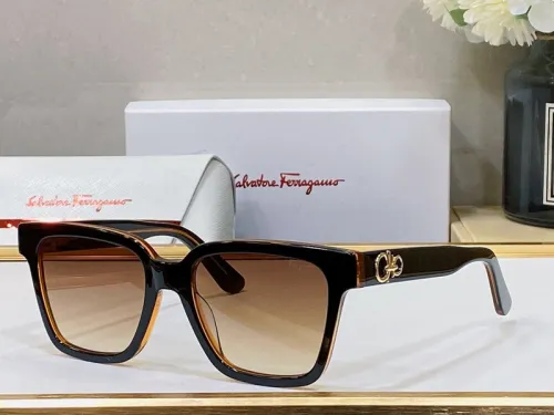 Ferragamo Sunglasses AAAA-548
