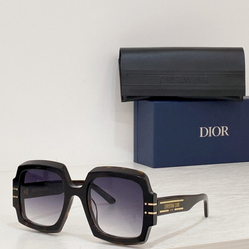 Dior Sunglasses AAAA-1471