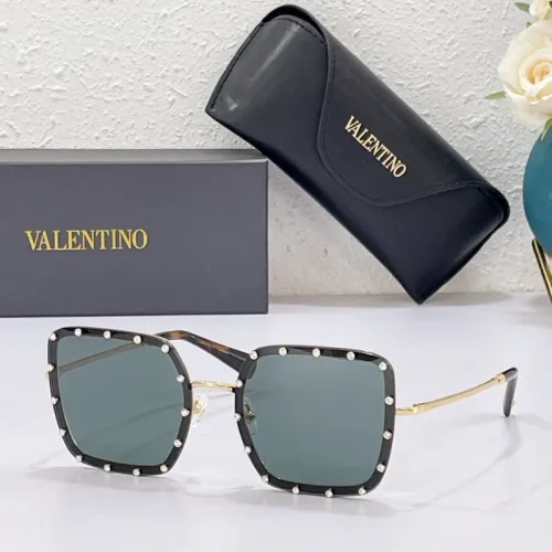 V Sunglasses AAAA-368