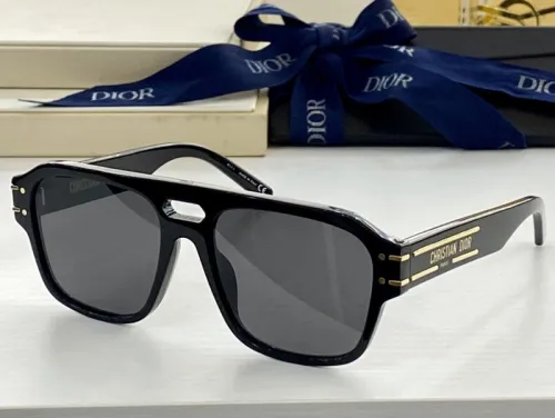 Dior Sunglasses AAAA-909