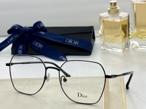 Dior Sunglasses AAAA-538