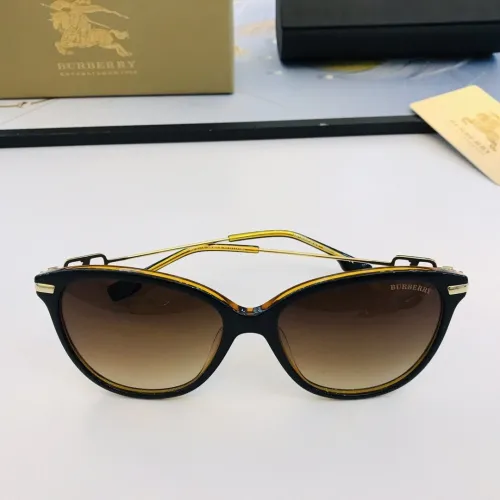 Burberry Sunglasses AAAA-773