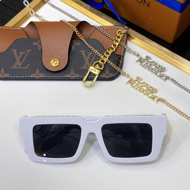 LV Sunglasses AAAA-541