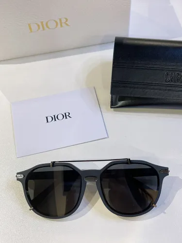 Dior Sunglasses AAAA-1136