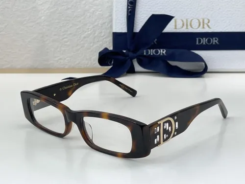 Dior Sunglasses AAAA-563