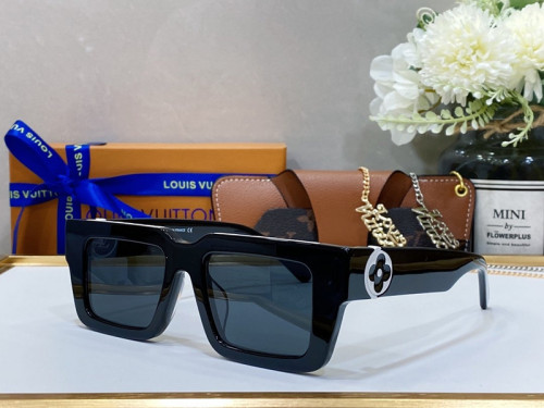 LV Sunglasses AAAA-543