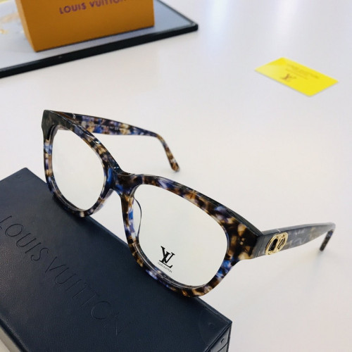 LV Sunglasses AAAA-805