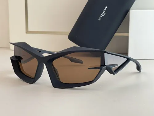 GIVENCHY Sunglasses AAAA-307
