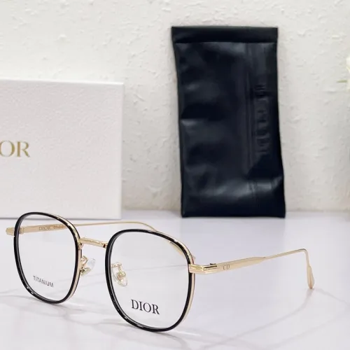 Dior Sunglasses AAAA-661
