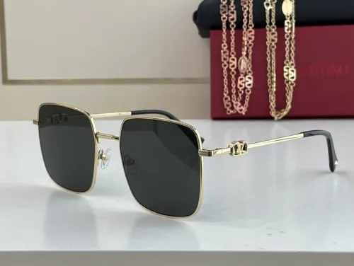 V Sunglasses AAAA-048