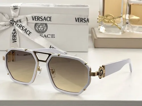 Versace Sunglasses AAAA-158