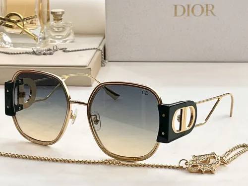 Dior Sunglasses AAAA-1503