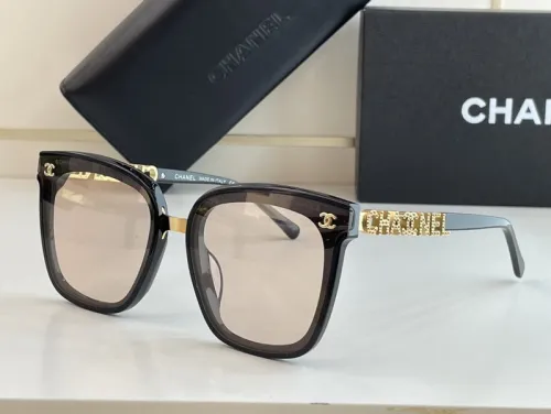CHNL Sunglasses AAAA-772