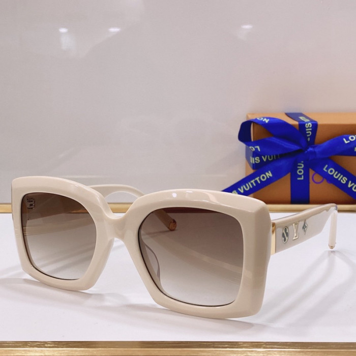 LV Sunglasses AAAA-558