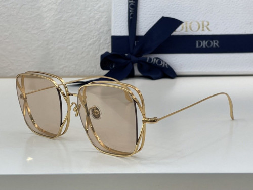 Dior Sunglasses AAAA-930