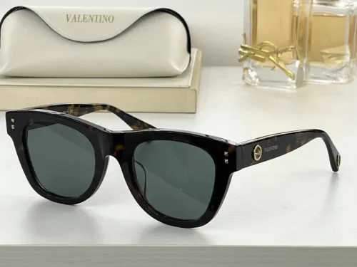 V Sunglasses AAAA-179