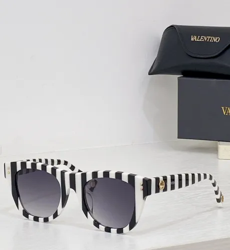 V Sunglasses AAAA-188