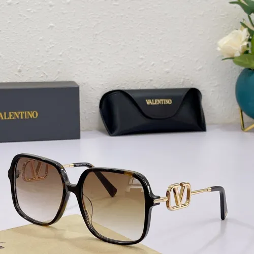 V Sunglasses AAAA-230