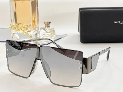 GIVENCHY Sunglasses AAAA-318