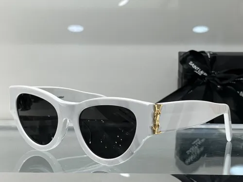 YL Sunglasses AAAA-010
