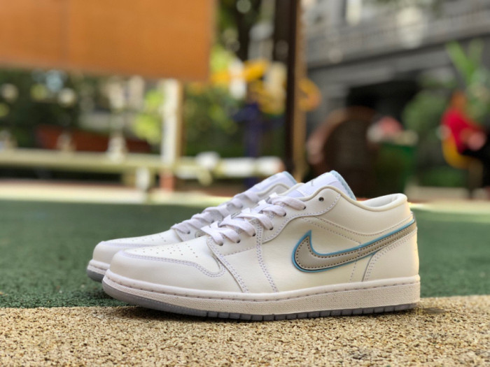 Authentic Air Jordan 1 Low Dare To Fly Women Size