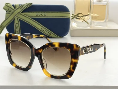 G Sunglasses AAAA-2324