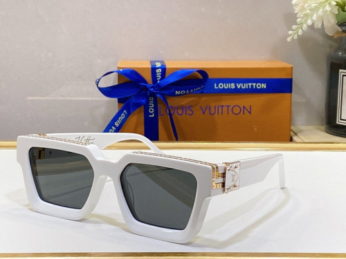 LV Sunglasses AAAA-742