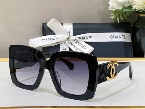 CHNL Sunglasses AAAA-621