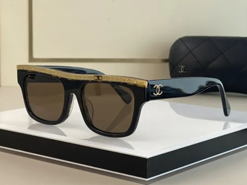 CHNL Sunglasses AAAA-1681