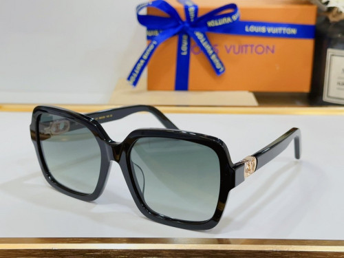 LV Sunglasses AAAA-1804