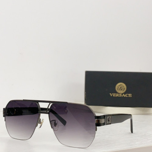 Versace Sunglasses AAAA-1811