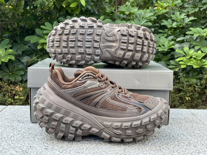 B 17FW Tripe-S High End Sneaker-433