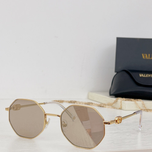 V Sunglasses AAAA-457