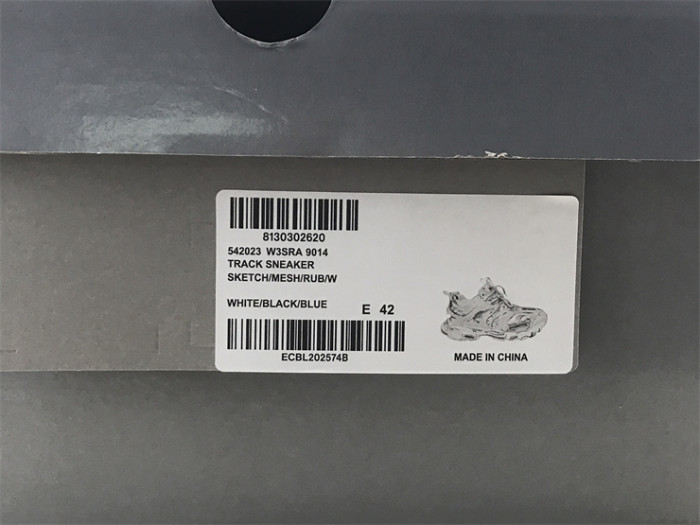 B 17FW Tripe-S High End Sneaker-407