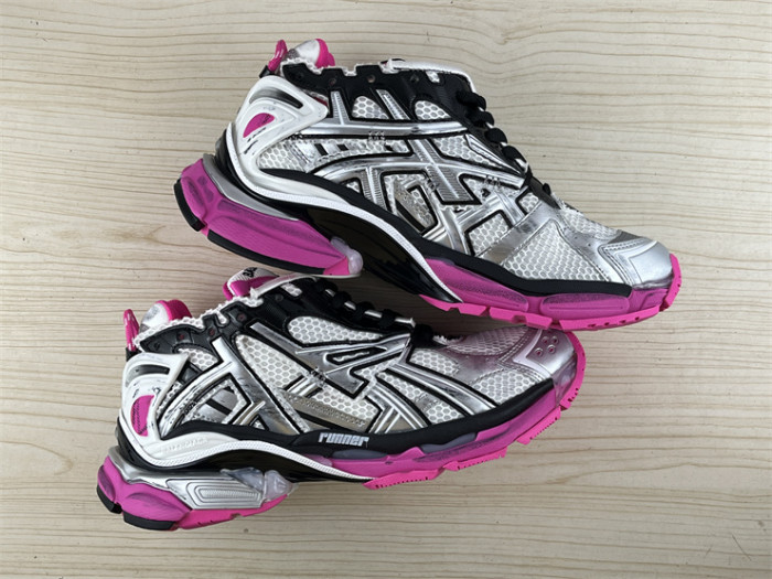 B 17FW Tripe-S High End Sneaker-417