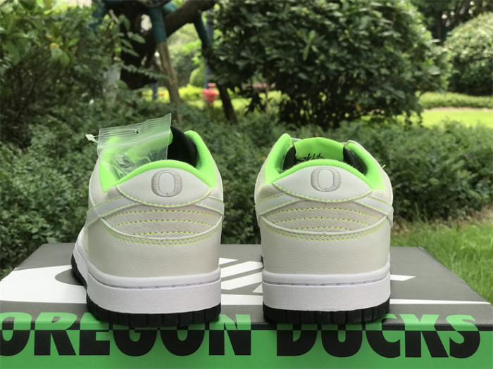 Authentic Nike Dunk Low Oregon Ducks