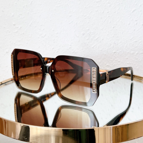Burberry Sunglasses AAAA-1860