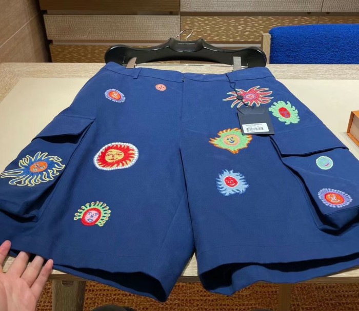 LV Shorts High End-083