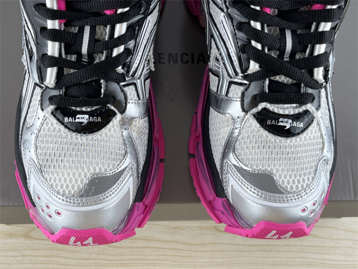 B 17FW Tripe-S High End Sneaker-417