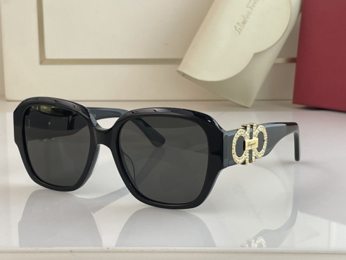Ferragamo Sunglasses AAAA-676