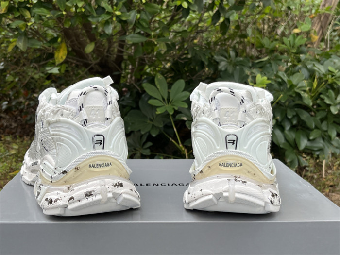 B 17FW Tripe-S High End Sneaker-445