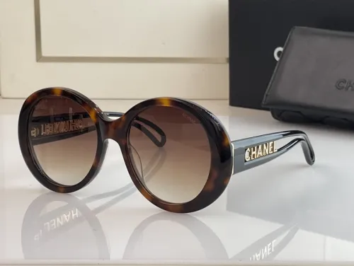 CHNL Sunglasses AAAA-2077