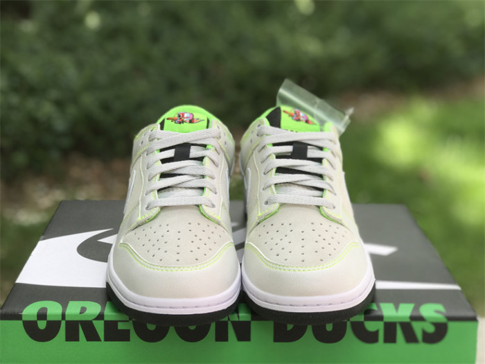 Authentic Nike Dunk Low Oregon Ducks