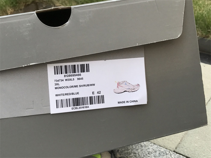 B 17FW Tripe-S High End Sneaker-365