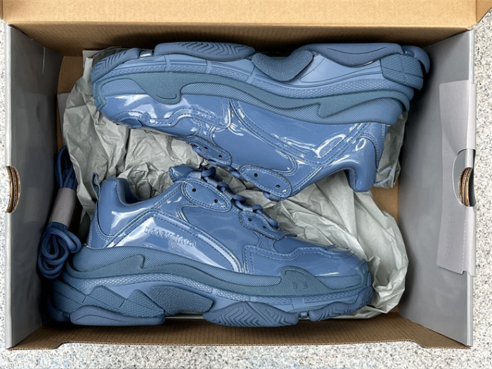 B 17FW Tripe-S High End Sneaker-420