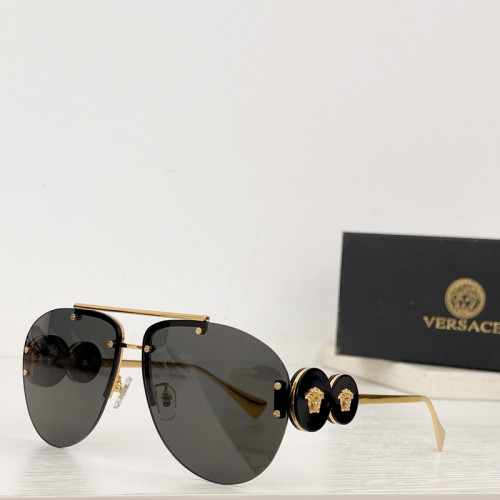 Versace Sunglasses AAAA-1908