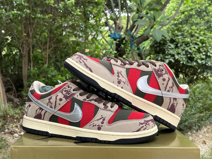 Authentic Nike SB Dunk Low “Freddy Krueger”